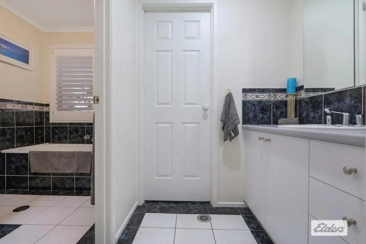 25 Riverview Terrace — photo 16 of 26