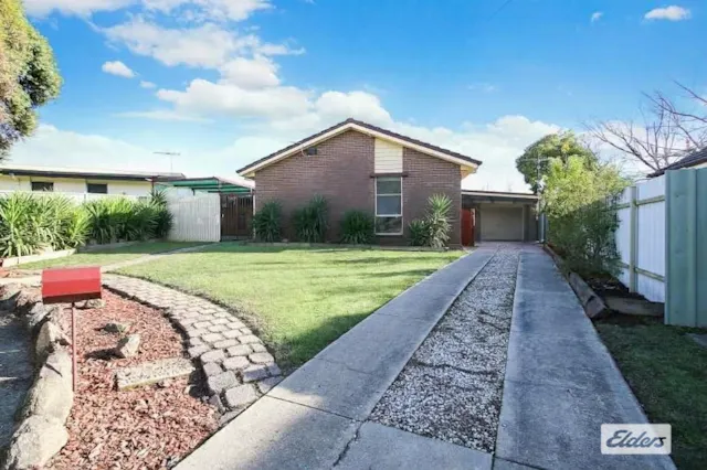 5 Sofia Court — photo from Elders Real Estate Albury/Wodonga