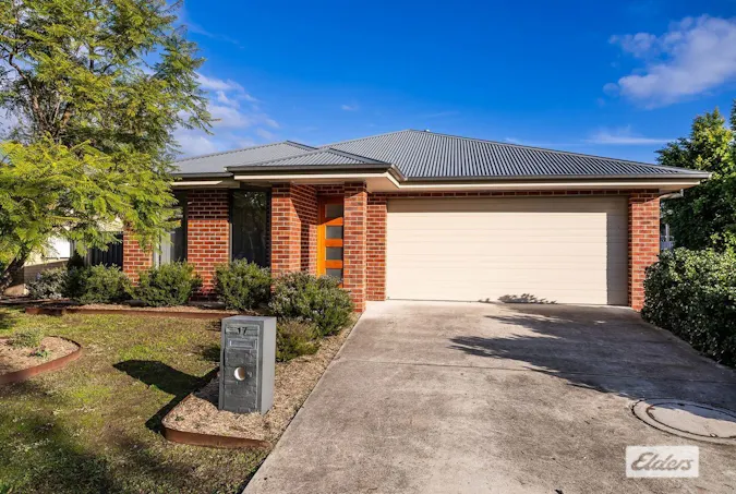 17 Tabletop Court, Thurgoona, NSW, 2640