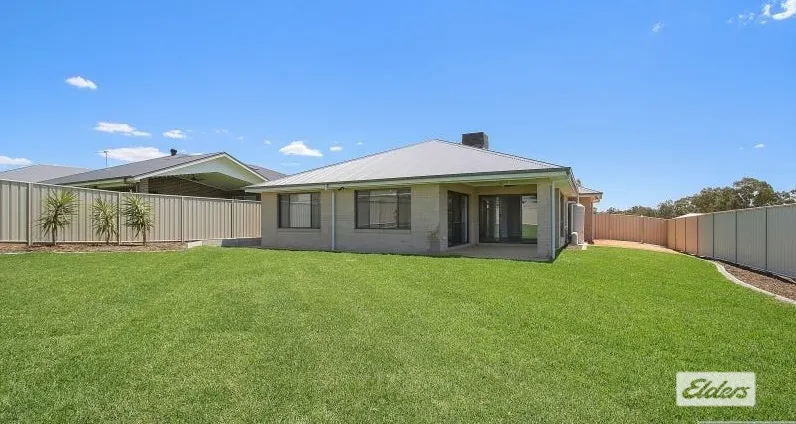 15 Stockman Circuit, Thurgoona, NSW, 2640 - Image 14