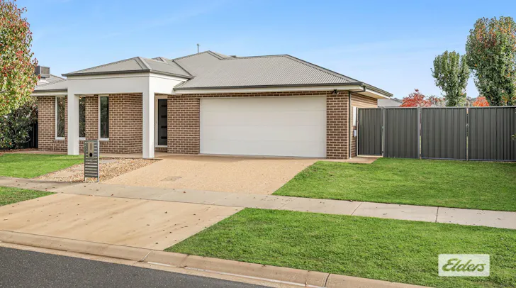 14  Charlton Road, Killara, VIC, 3691