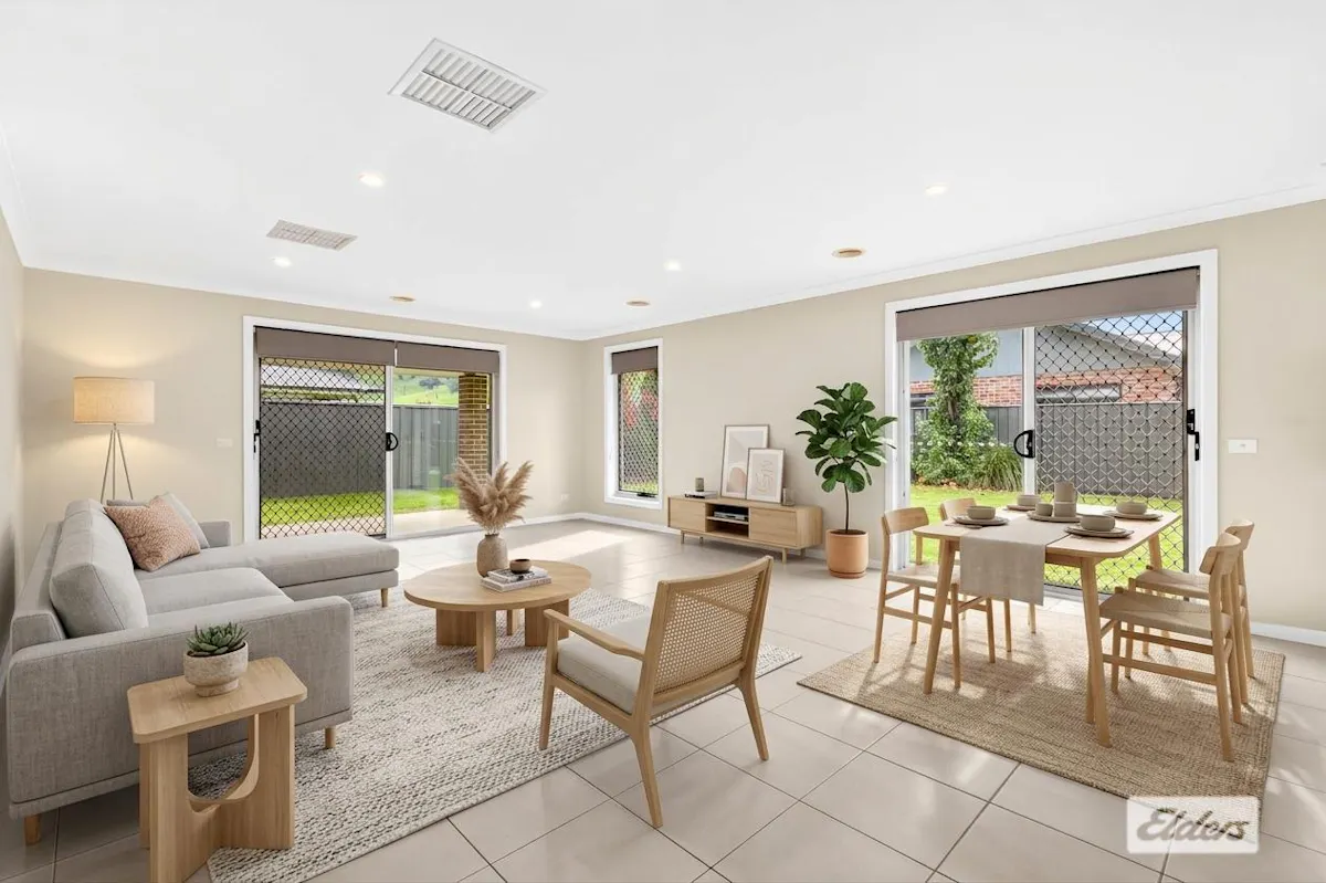 14 Charlton Road — photo 4 of 10