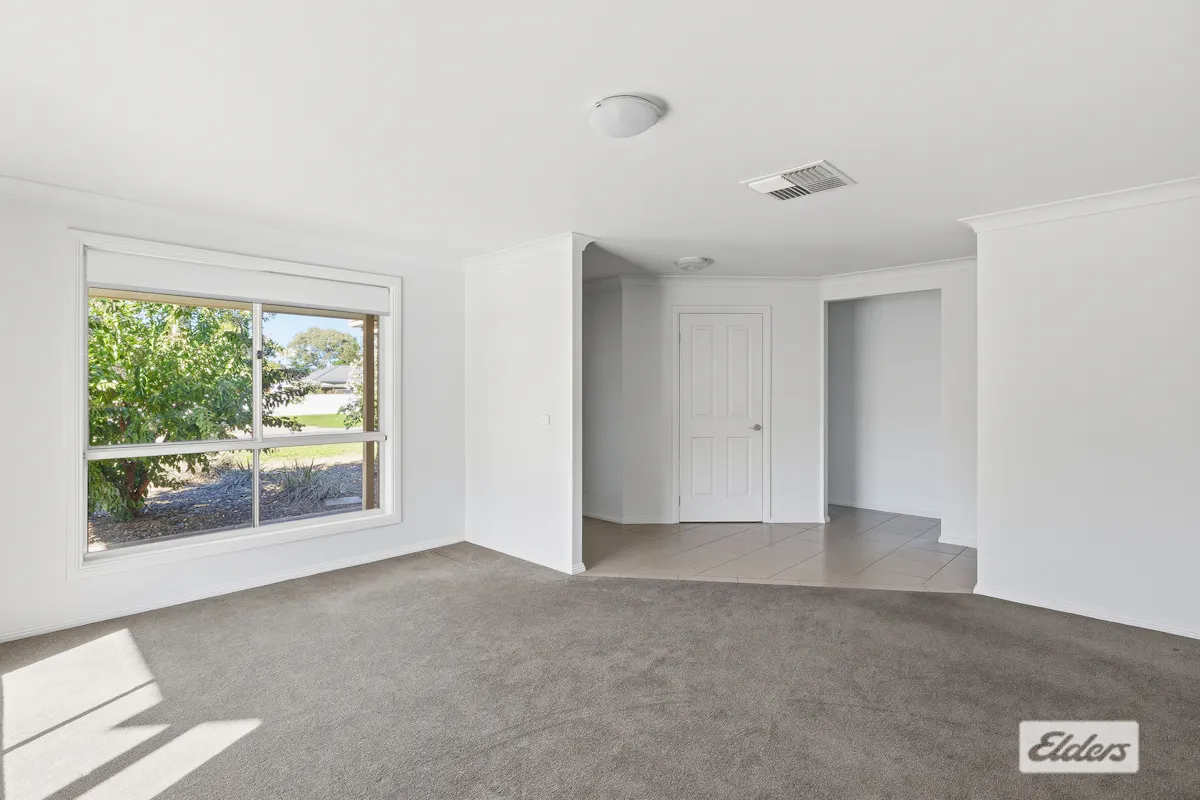 1/125 Hawdon Court — photo 5 of 14