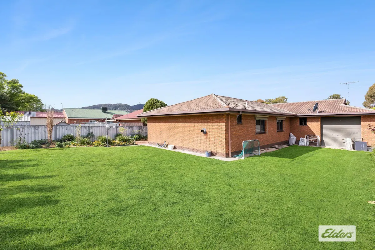 509 Iluka Crescent — photo 11 of 15