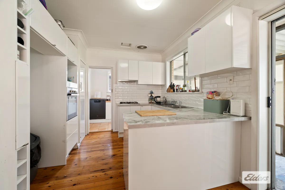 22 Croyland Street — photo 5 of 15