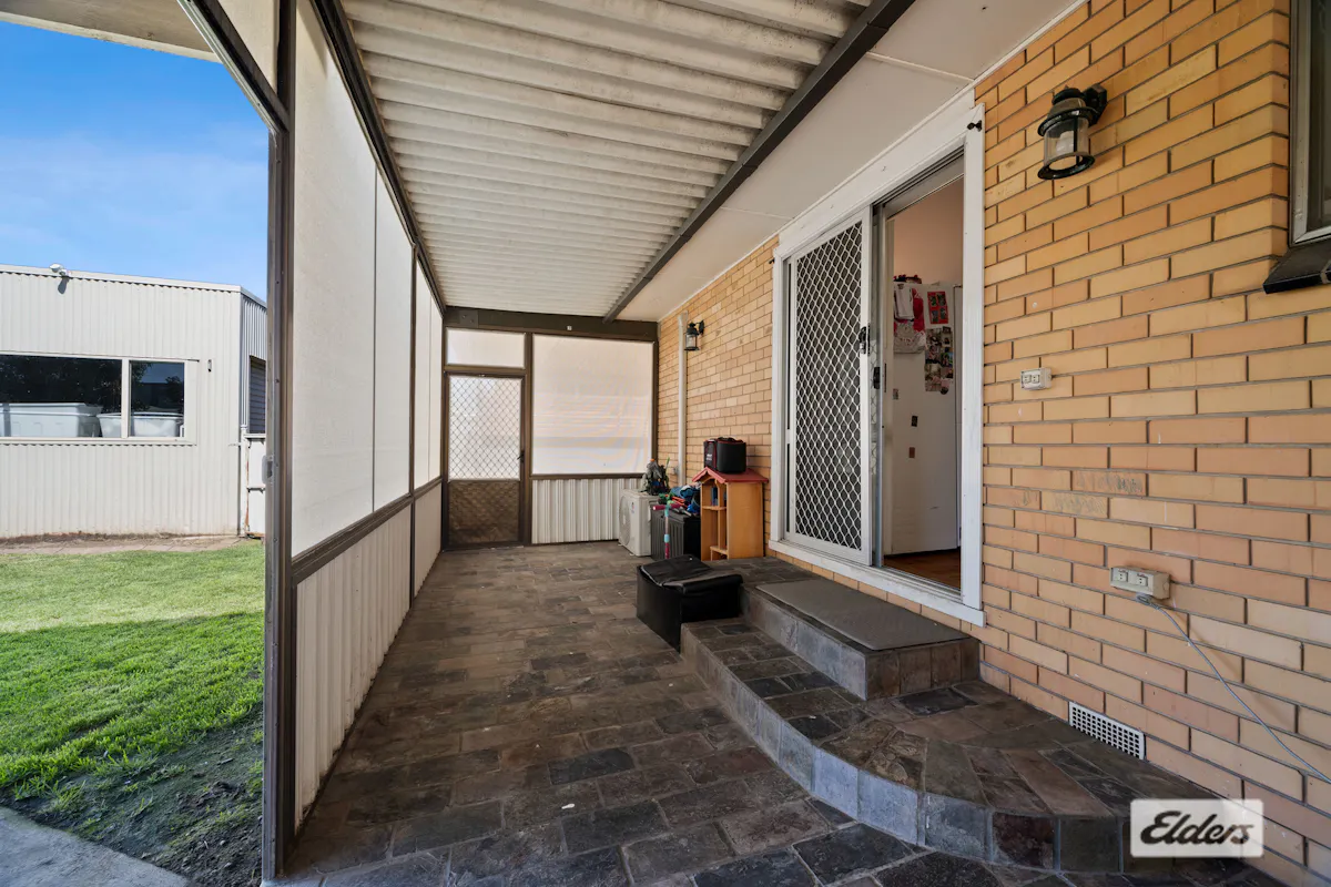 22 Croyland Street — photo 10 of 15