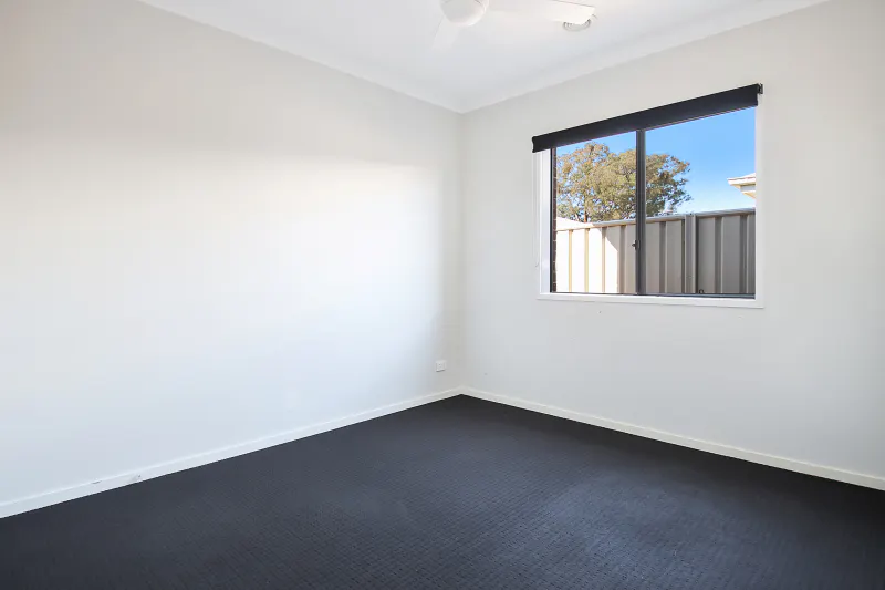 26 Ashburton Circuit — photo 7 of 9