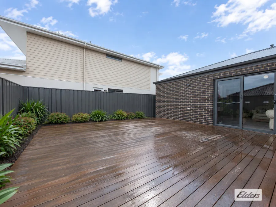 11 McAuliffe Street, Wodonga, VIC, 3690 - Image 9
