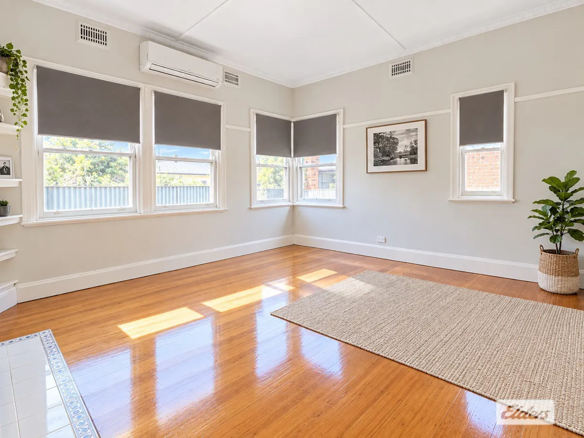 47 Towong Street — photo 2 of 8