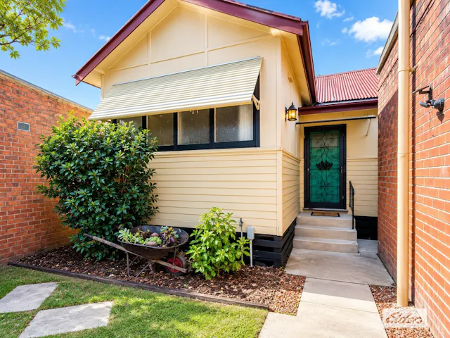 47 Towong Street — photo from Elders Real Estate Albury/Wodonga