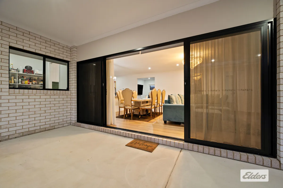 15 Birchall Crescent — photo 18 of 29