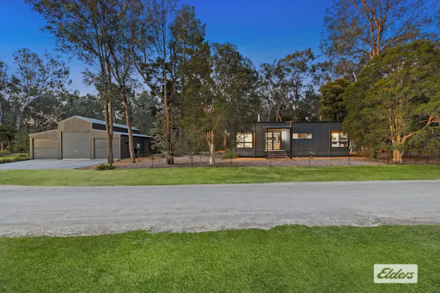 13 Bartley Street — photo from Elders Real Estate Albury/Wodonga