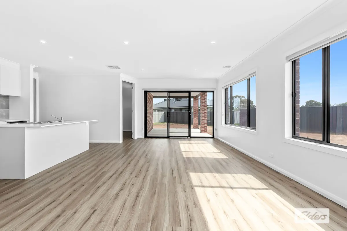 4 Melba Court — photo 3 of 15