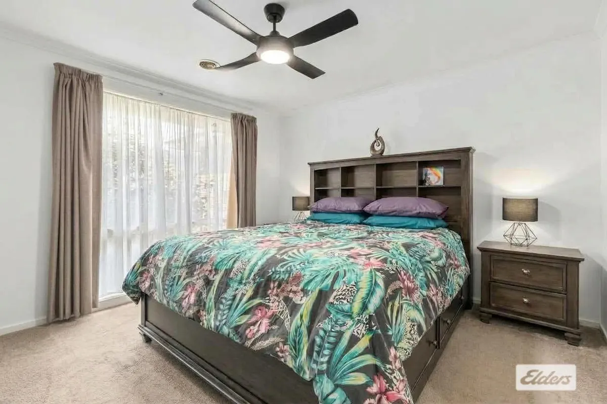 37 Azure Drive — photo 5 of 15