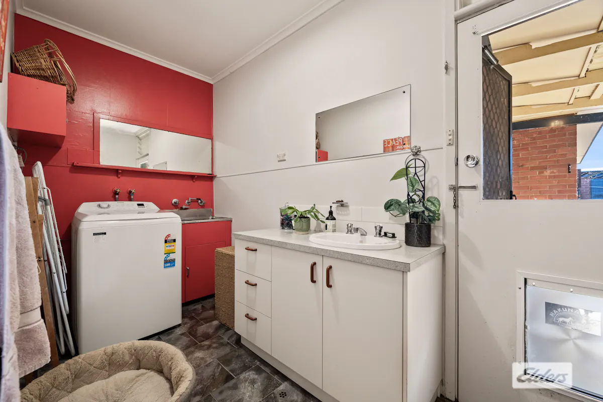 224 Lawrence Street — photo 17 of 29
