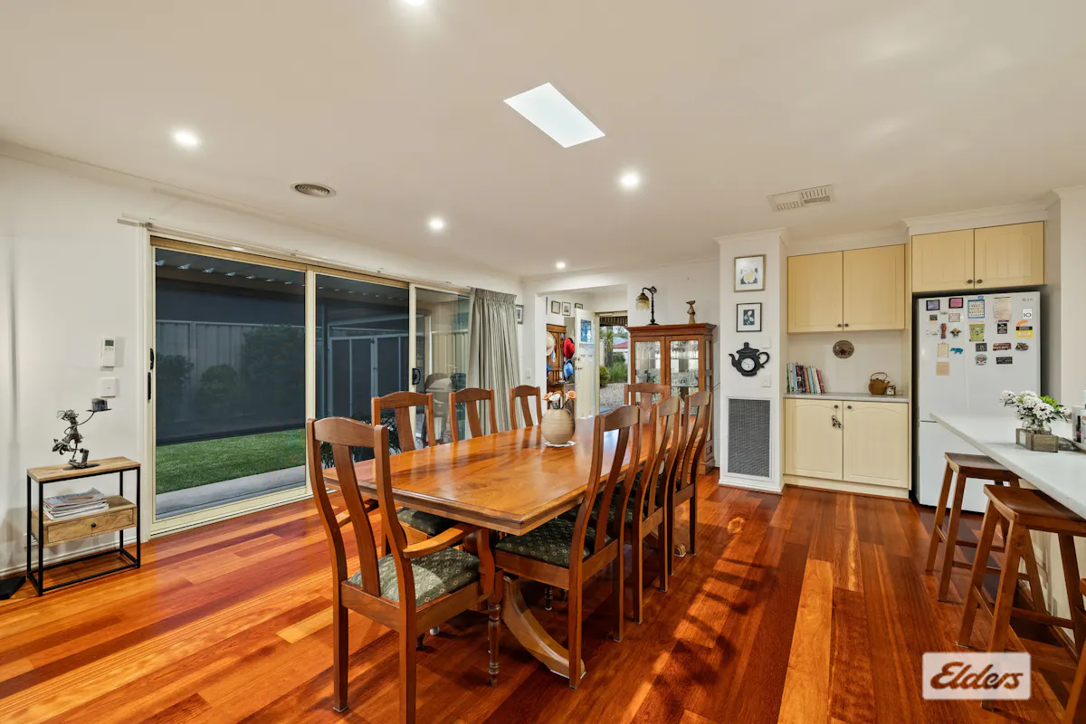 126 Dryandra Way — photo 5 of 30