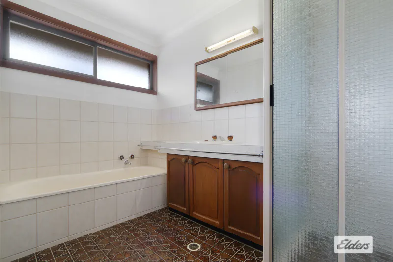6 Zeinert Street — photo 6 of 9
