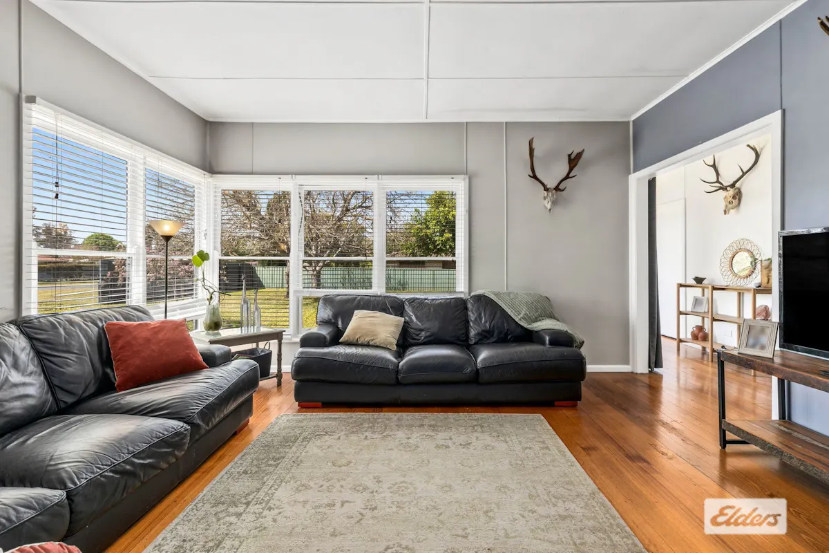 2 Hawkins Street — photo 5 of 11