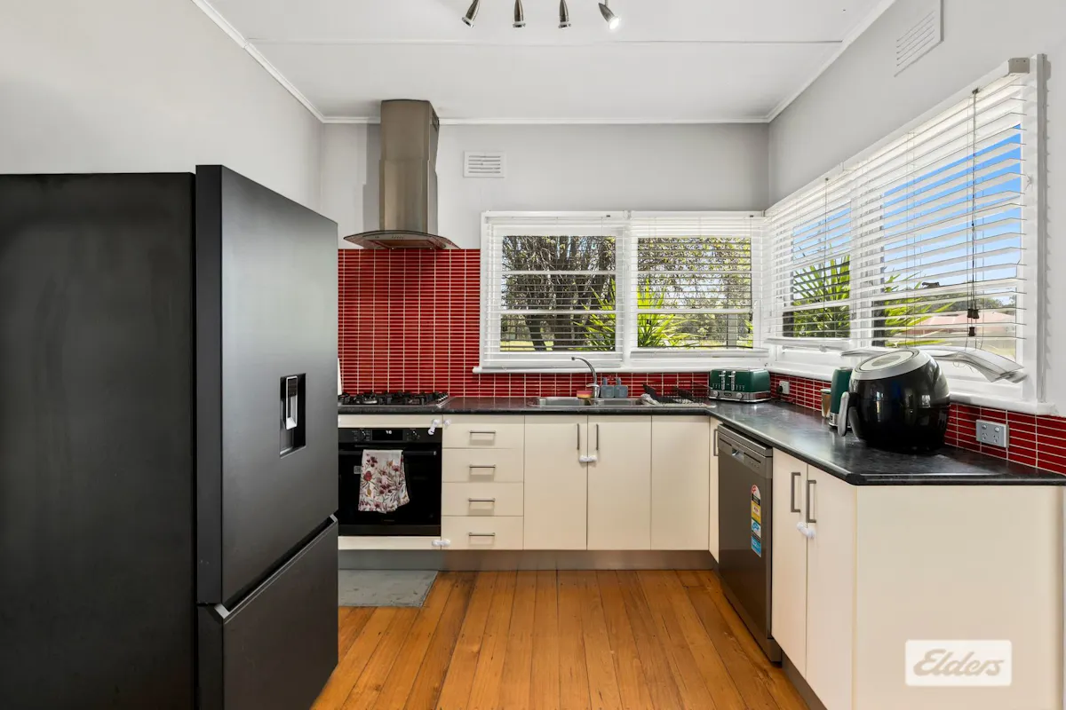 2 Hawkins Street — photo 3 of 11