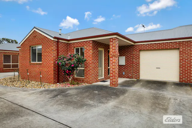 2/9 Railway Street — photo from Elders Real Estate Albury/Wodonga