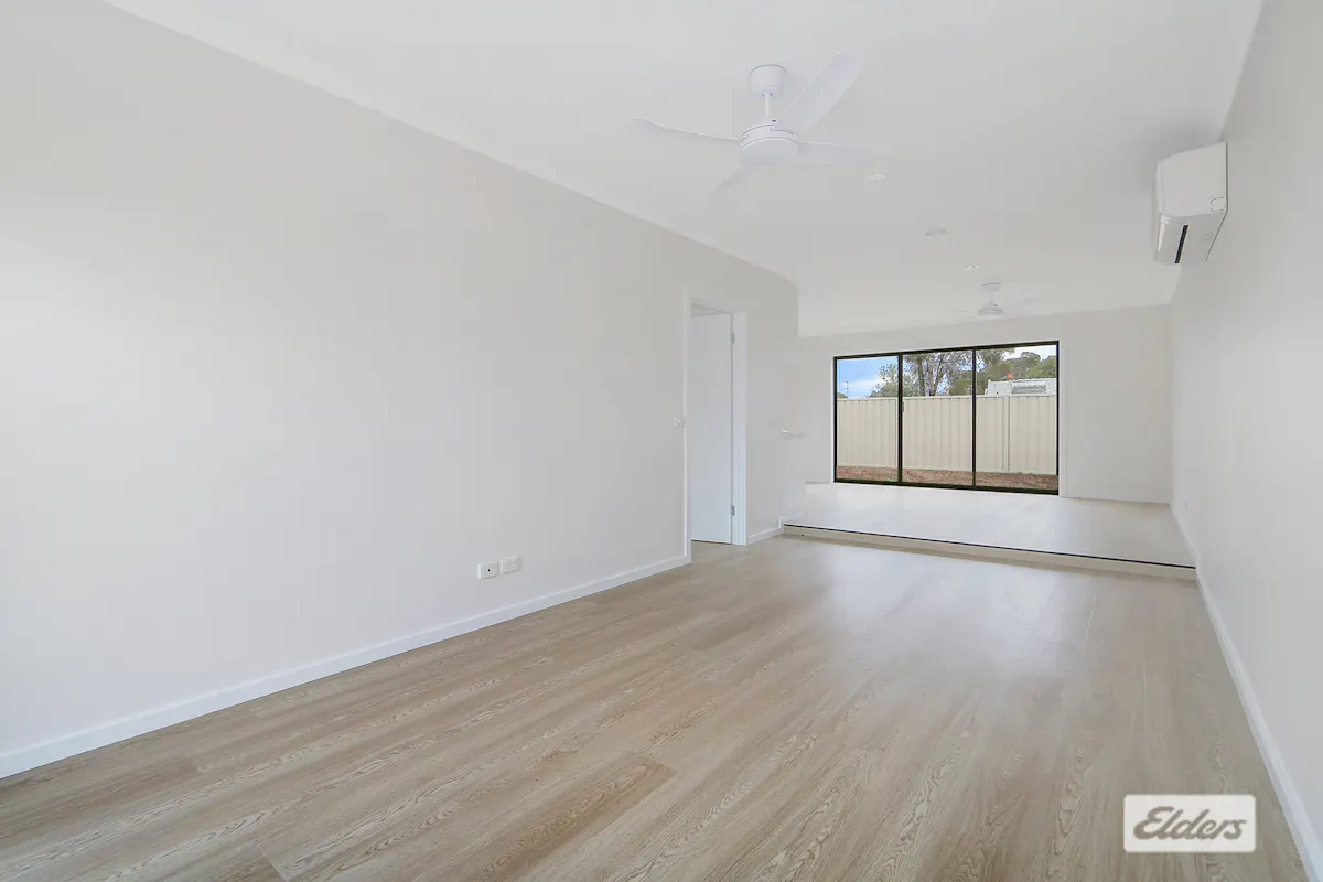 2/88 Kennedy Street — photo 2 of 8