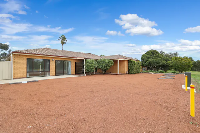 1/88 Kennedy Street — photo from Elders Real Estate Albury/Wodonga