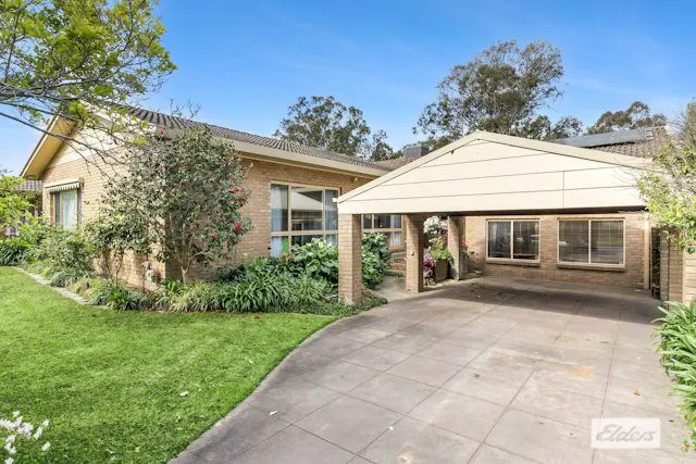 39 McFarland Road — photo from Elders Real Estate Albury/Wodonga
