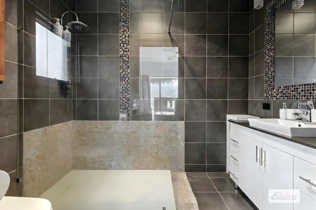 39 McFarland Road — photo 8 of 19