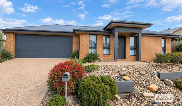 19 Pro Hart Drive — photo from Elders Real Estate Albury/Wodonga