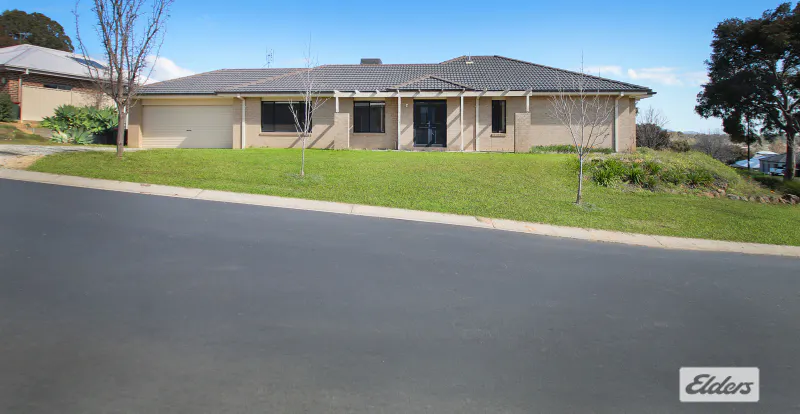 17 Maygar Avenue, Wodonga, VIC, 3690 - Image 1