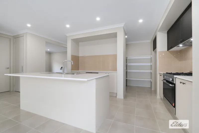 22 Treloar Street — photo 5 of 9