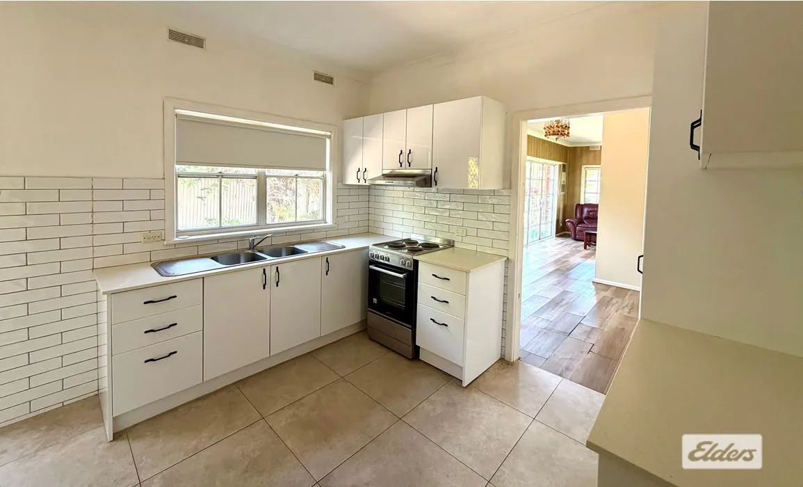 54 Stanley Street — photo 9 of 12