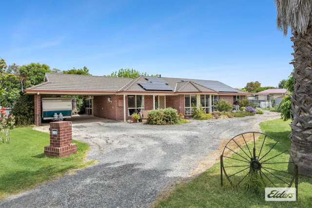119 Hume Street — photo from Elders Real Estate Albury/Wodonga