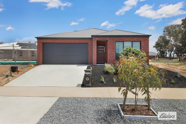 85 Daintree Way — photo from Elders Real Estate Albury/Wodonga
