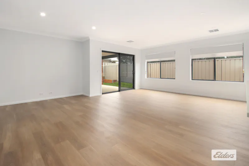 85 Daintree Way — photo 5 of 7