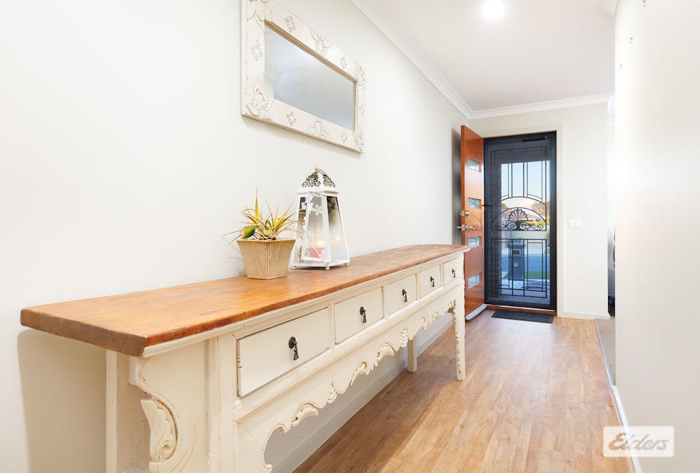 4 Partridge Way, Wodonga, VIC, 3690 - Image 2