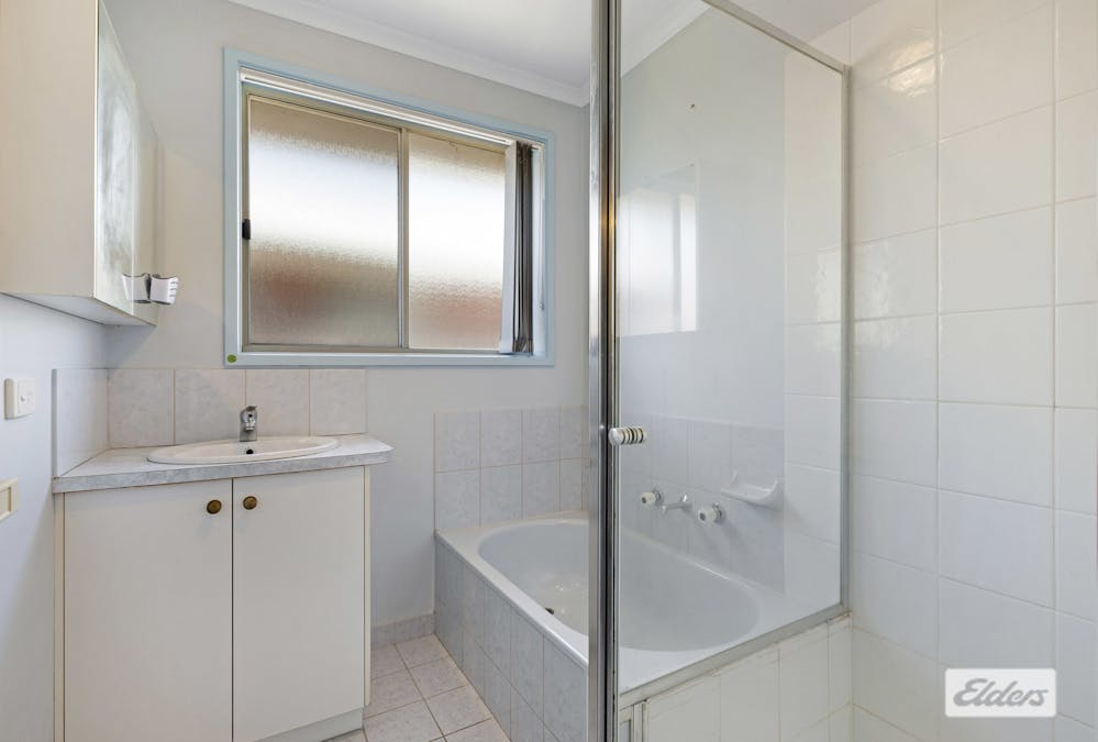 2/13 Billy Hughes Court, Wodonga, VIC, 3690 - Image 7