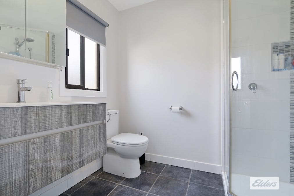 8 Noel Street, Wodonga, VIC, 3690 - Image 6