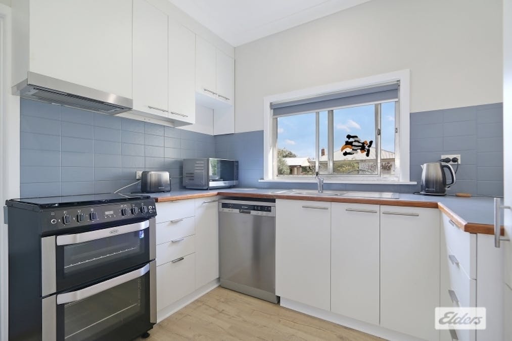 8 Noel Street, Wodonga, VIC, 3690 - Image 5