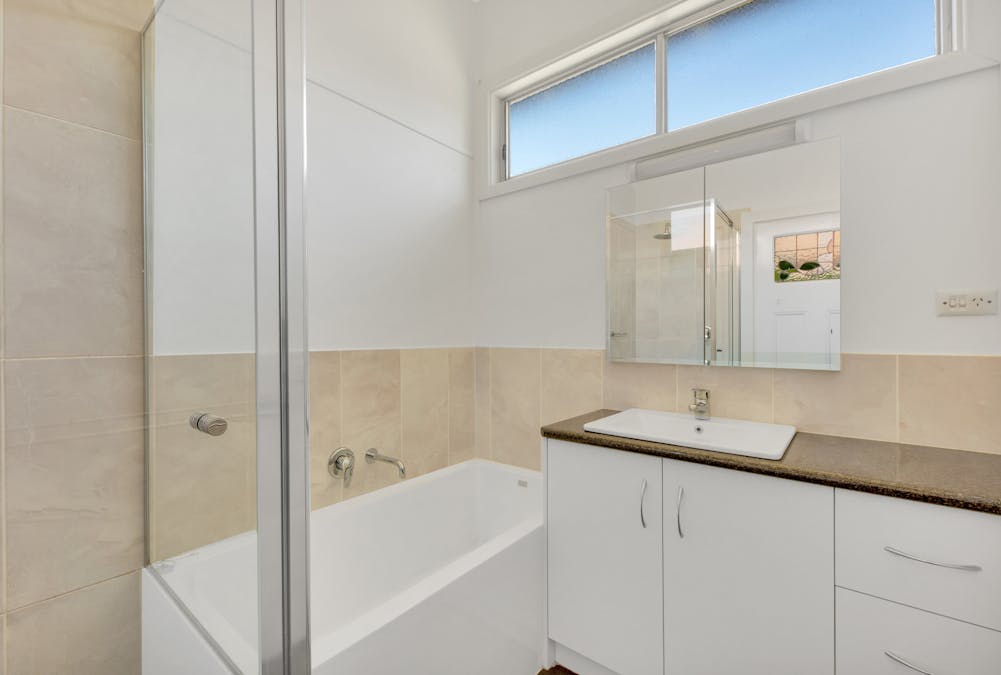 265 Beechworth Road, Wodonga, VIC, 3690 - Image 8