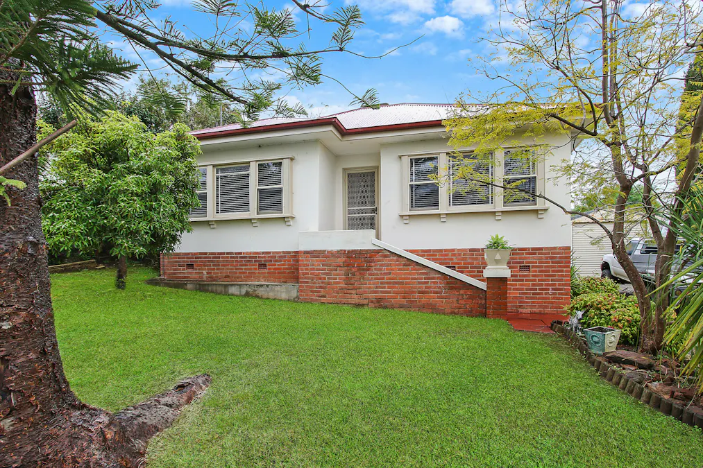 871 Miller Street, West Albury, NSW, 2640 - Image 1