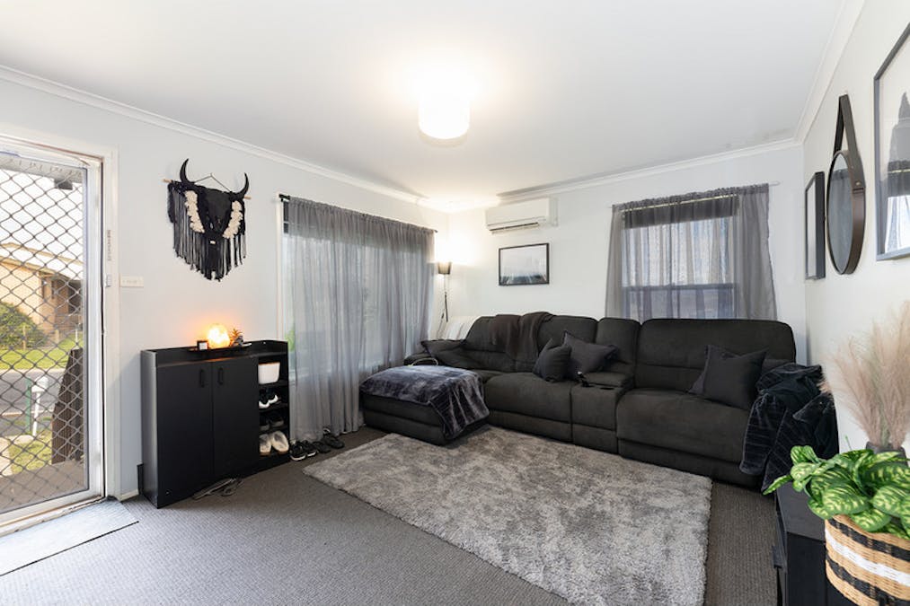 3 Cassia Street, West Albury, NSW, 2640 - Image 2