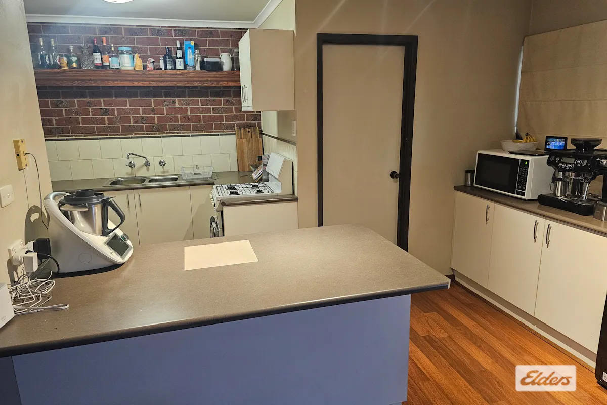 9/34 Lawrence Street — photo 4 of 4