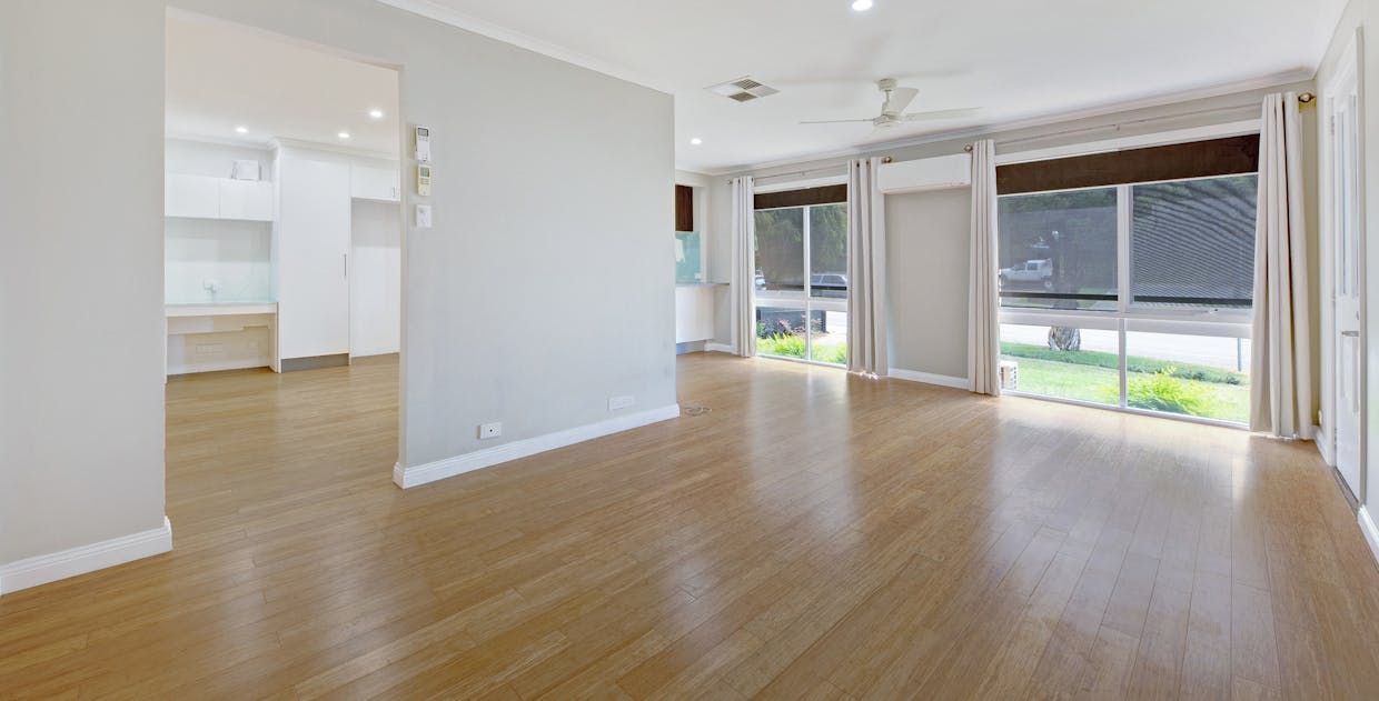 22 Gayview Drive, Wodonga, VIC, 3690 - Image 2