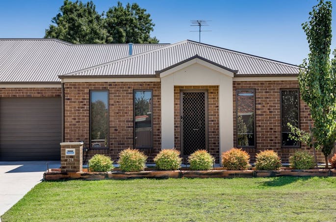 378 Elton Court, Lavington, NSW, 2641 - Image 1