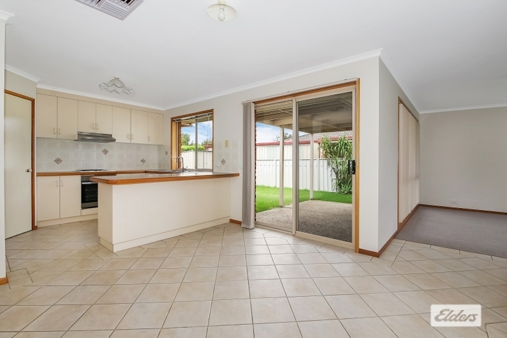 2/24 Dundee Drive, West Wodonga, VIC, 3690 - Image 5