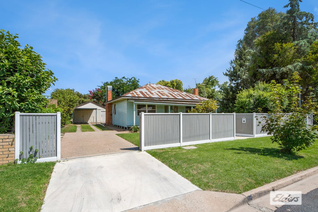 11 Gordon Street, Wodonga, VIC, 3690 - Image 1