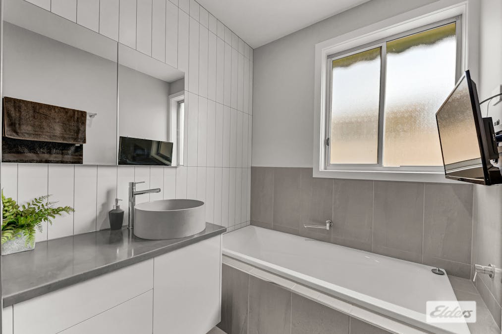 17 Anderson Street, Wodonga, VIC, 3690 - Image 12