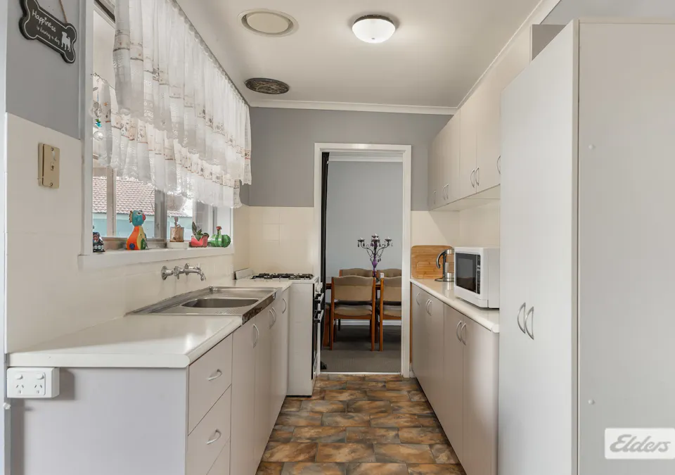 9 London Road, Wodonga, VIC, 3690 - Image 2