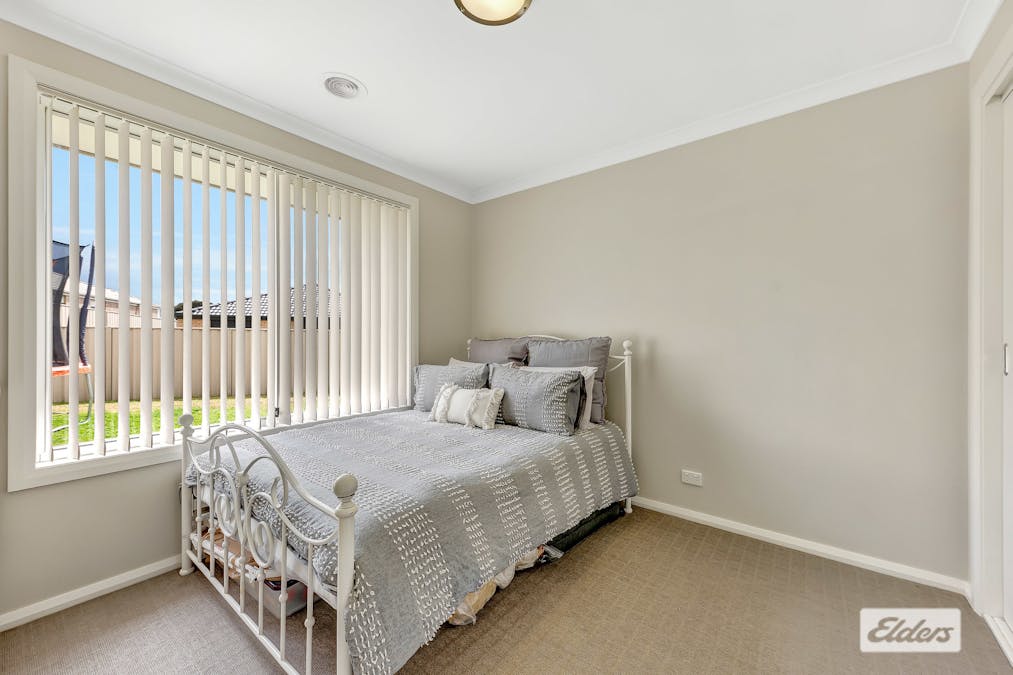 12 Burton Crescent, Wodonga, VIC, 3690 - Image 11